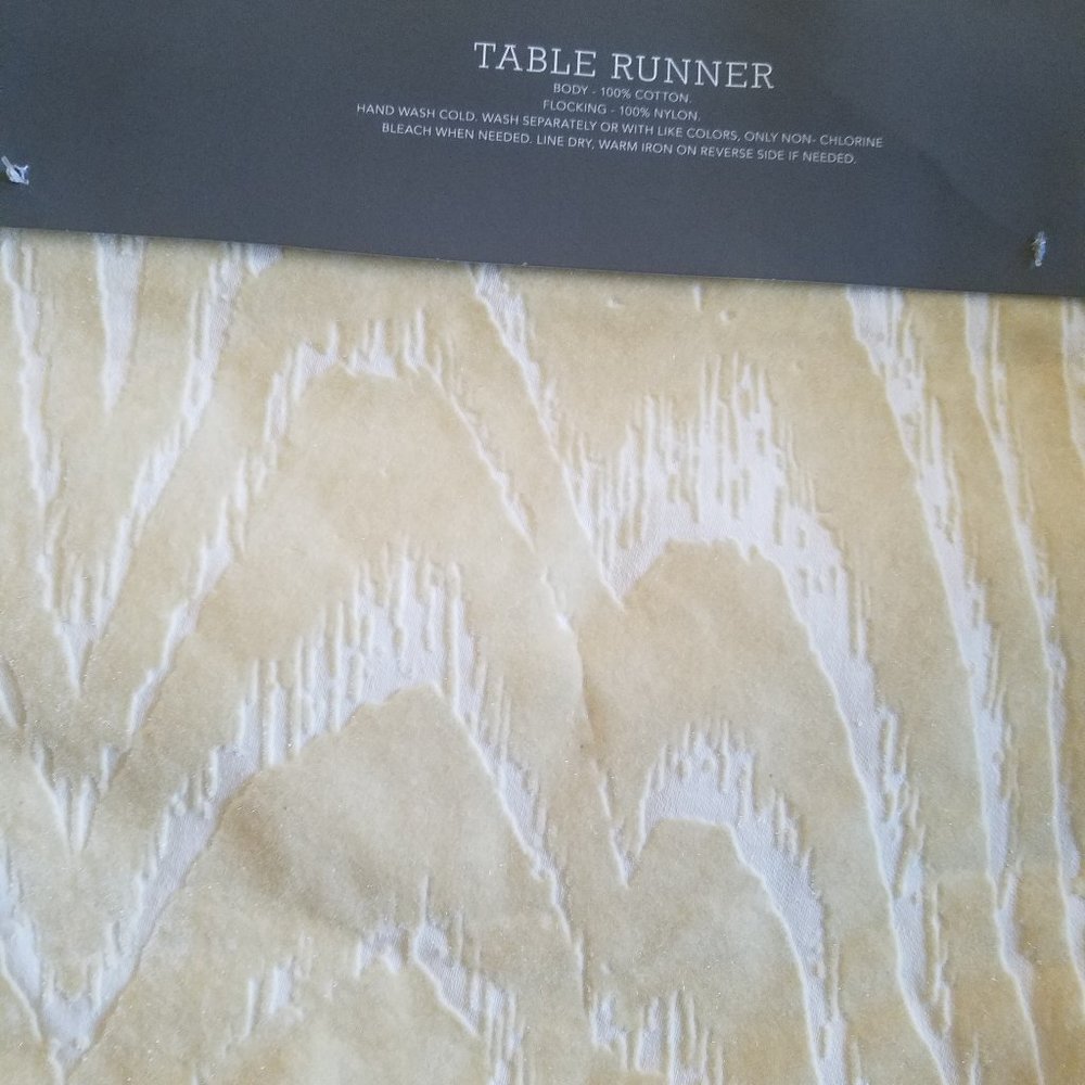 NEW Threshold Holiday Table Runner - Picture 5 of 5